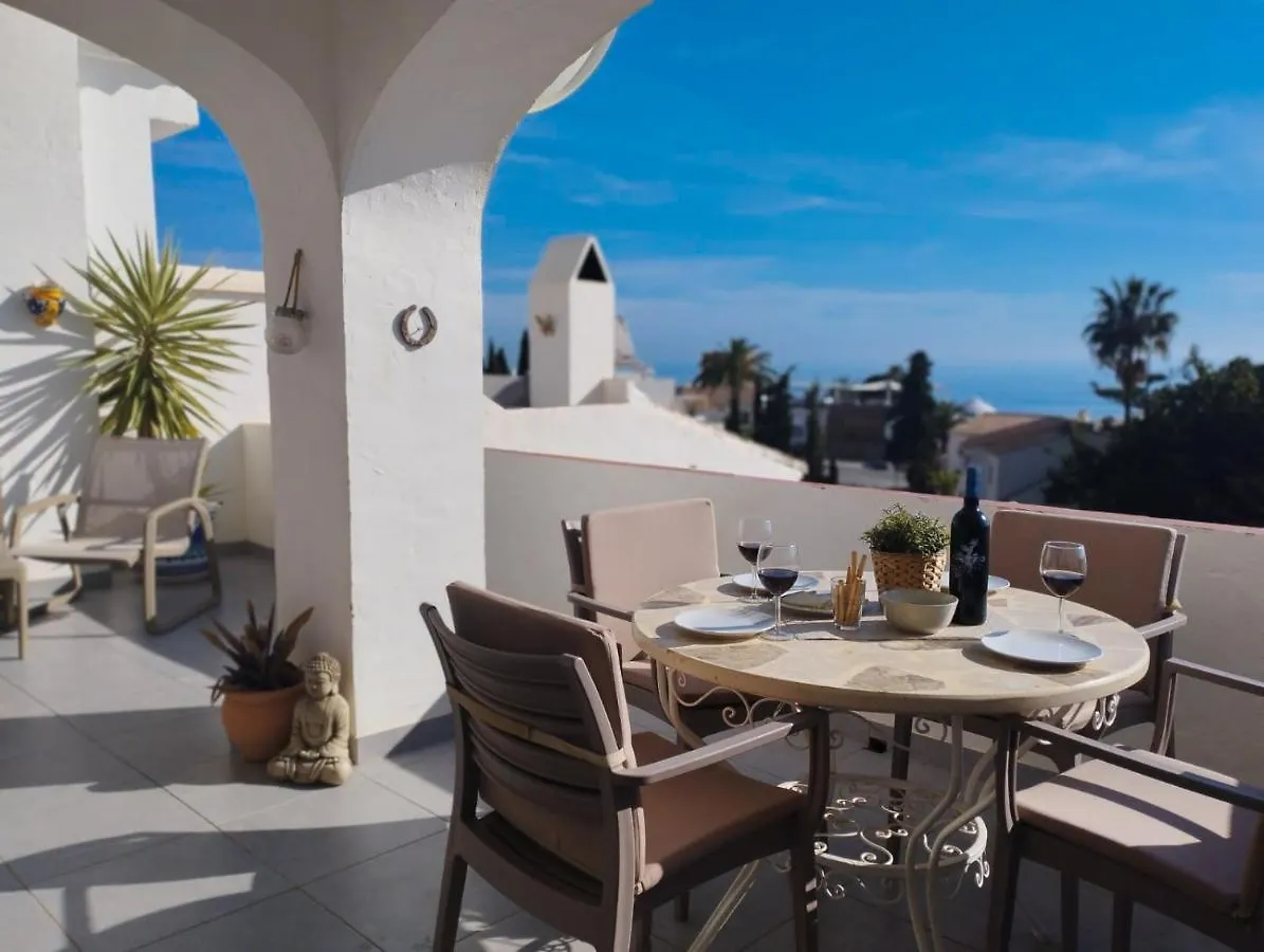 Beautiful Apartment With Amazing Sea View Нерха